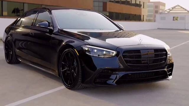 奔驰s级 黑武士