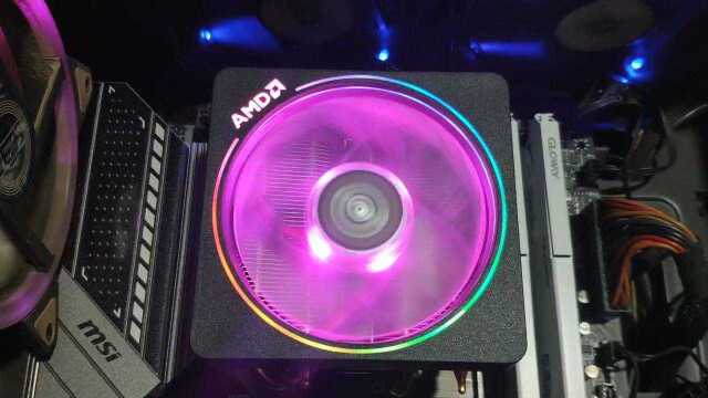 AMD 3700X 散热器RGB光效