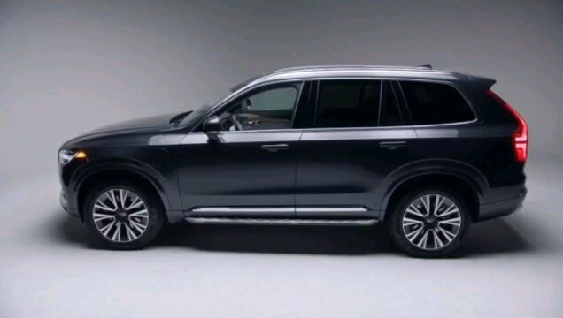 2022款沃尔沃XC90!一口气跌13万,2.0T爆发320马力,看啥宝马X5