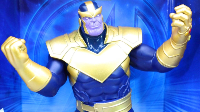 超级英雄灭霸消灭怪兽,保护小动物