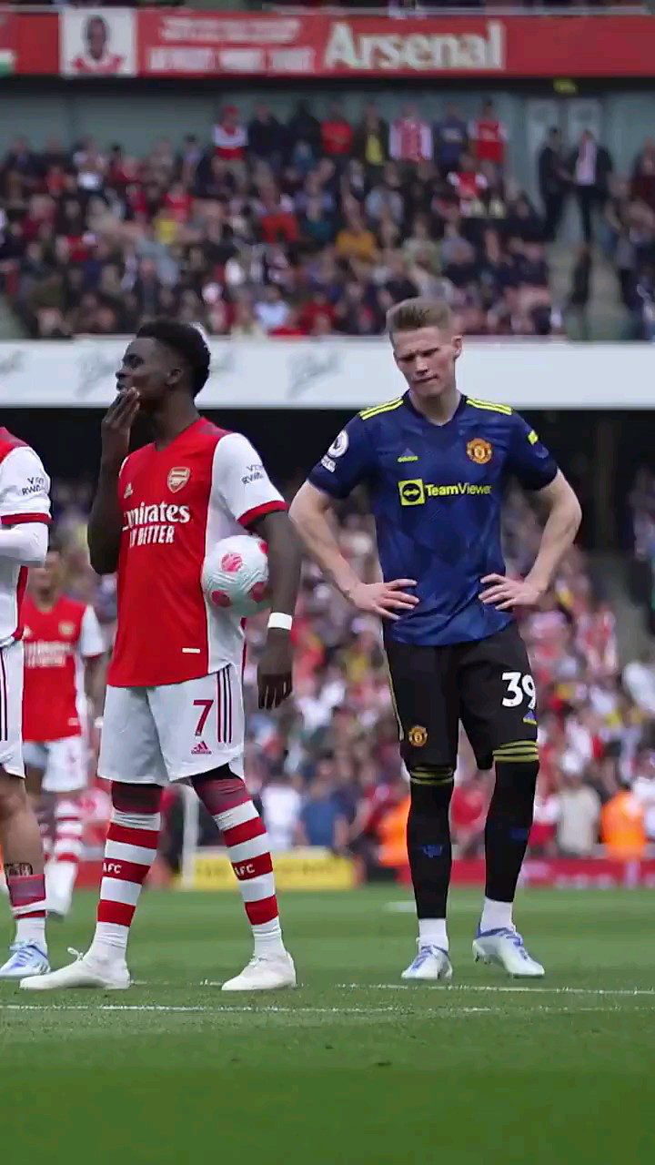 超级近距离观看萨卡点球