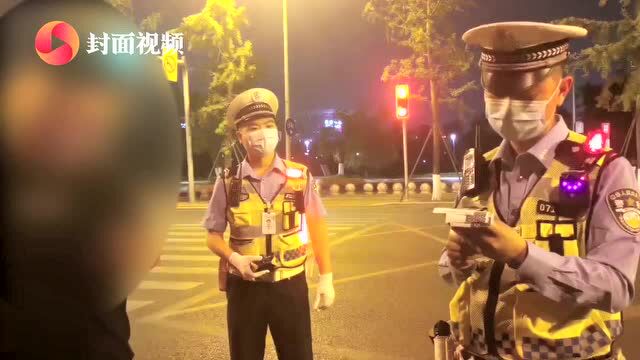 重拳出击!成都交警整治摩托车“炸街”违法行为