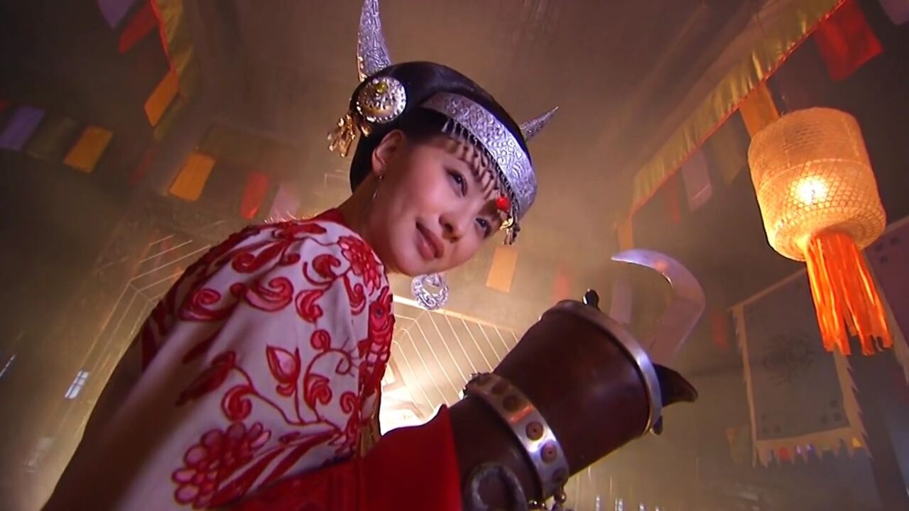 袁承志大战五毒教主何铁手,剑气纵横大破五毒阵