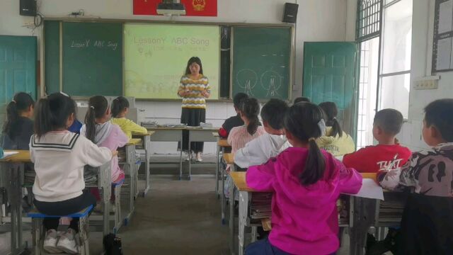 LessonY ABC Song 关渡小学 彭成艳