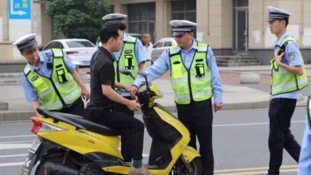 交警严查超标电动车,为啥不直接查厂家?监管部门:早有准备