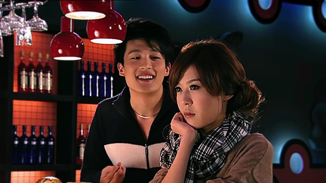 从一开始敷衍的小玩具到现在精心准备的项链,子乔对美嘉的爱都在细节