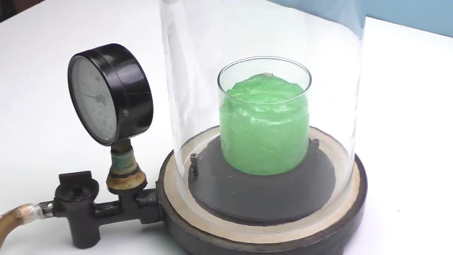 把胶体放在真空罩里抽真空,结果会发生什么?