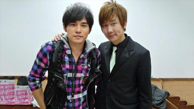 华语乐坛巅峰期有多疯狂?周杰伦林俊杰神仙打架,首首都是神曲!