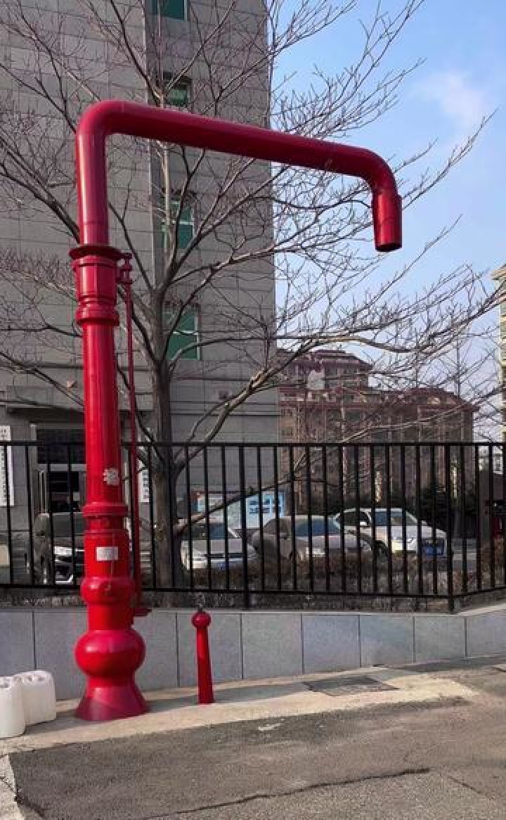 丹东消防提醒您:不得占用消防水鹤,消防栓等公共消防设施