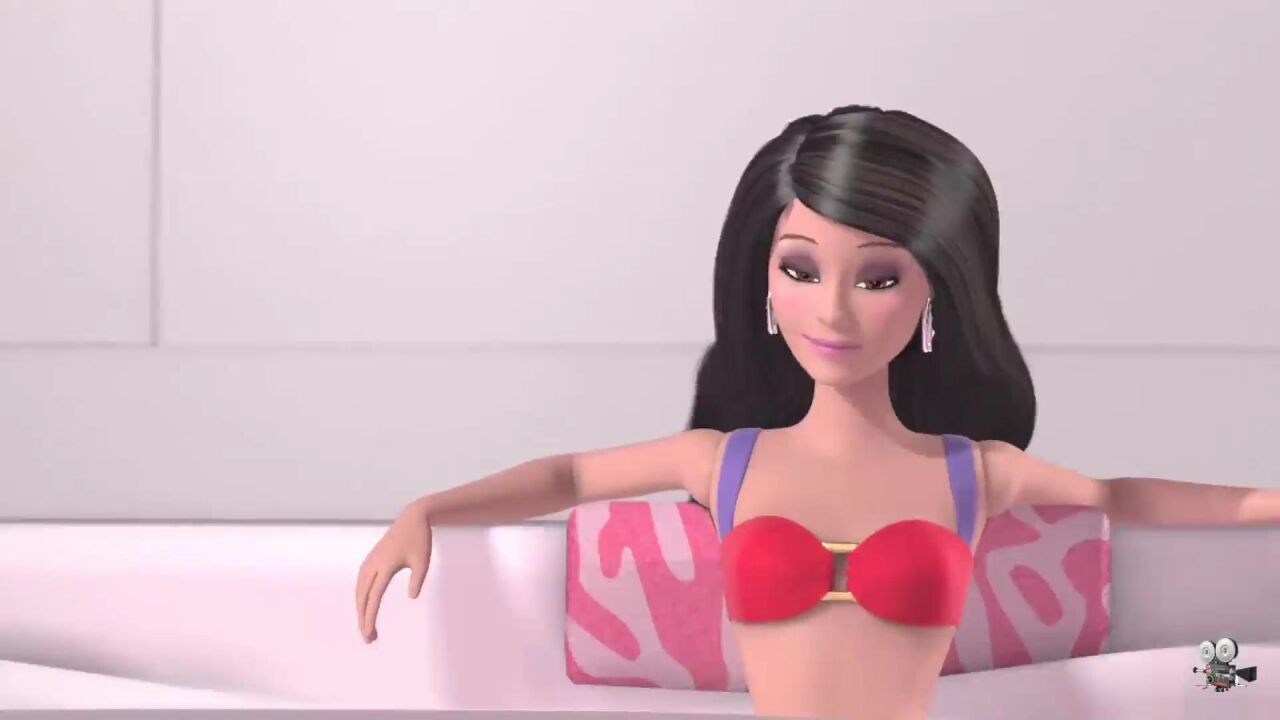 芭比之梦想豪宅:拉奎尔讨厌露营,芭比说娇生惯养的人需要锻炼