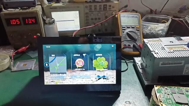 启辰D60原车中控航盛出品,不开机灰屏通病维修,又是这个问题 #芯片级维修 #车载导航 #电子技术