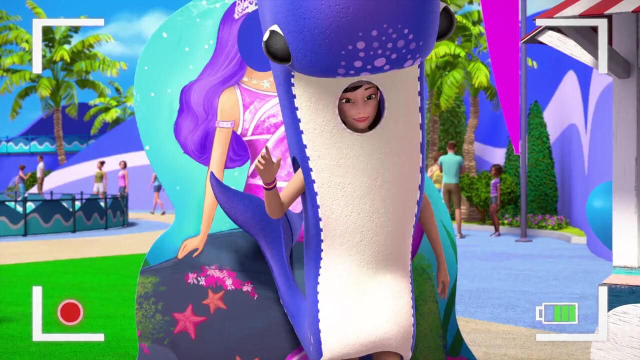 芭比梦幻屋冒险旅程:罗伯茨家族被铁鹦鹉戏得团团转