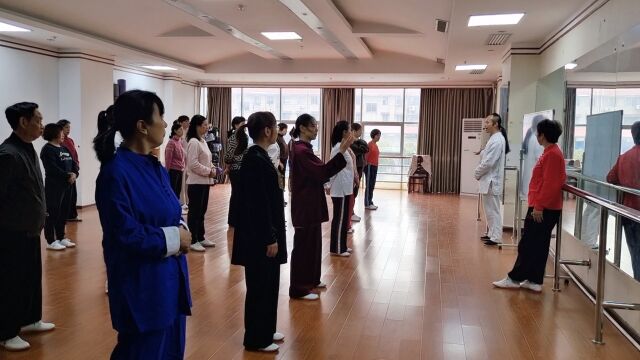 永州太极拳协会副会长陈式太极拳第十二代传人豫正太极文化院院长唐勇老师讲丹田呼吸