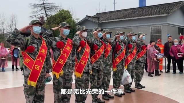 新兵入伍前,为何必须要注销掉户口?国家想得很周到