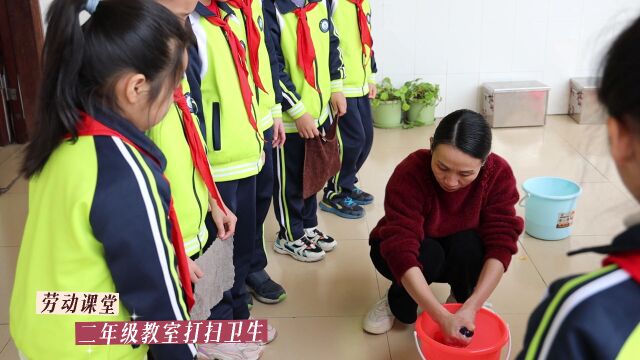 八步龙山小学劳动实践教育剪影