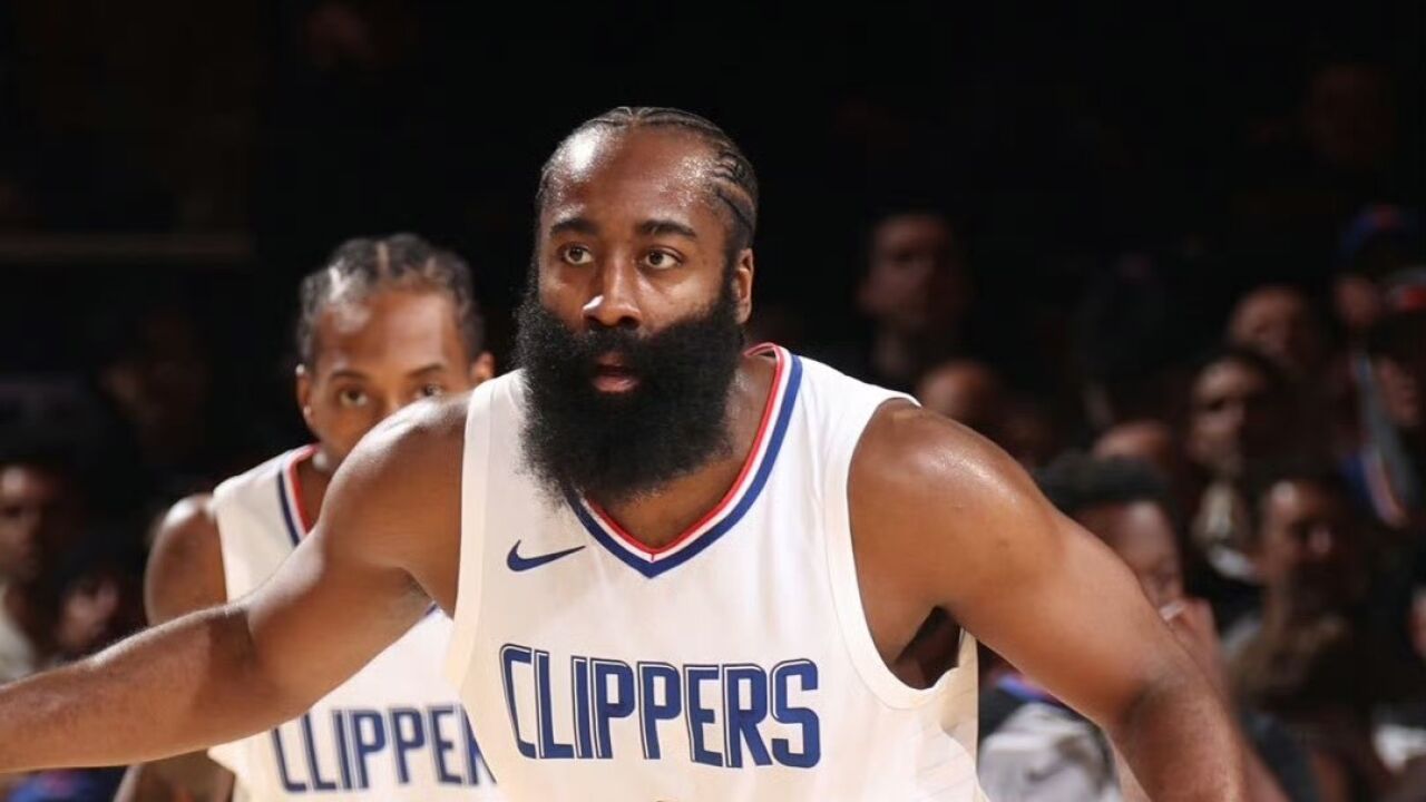 快船尼克斯五佳球:莱昂纳德单手暴扣 哈登首秀运动战得分