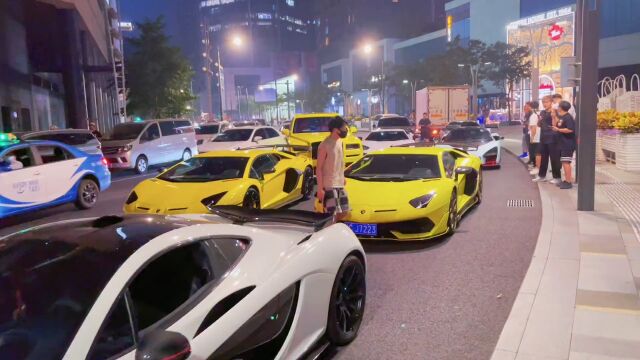 兰博基尼大牛 Aventador SVJ