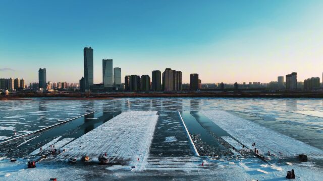 这里是中国黑龙江哈尔滨冰雪大世界