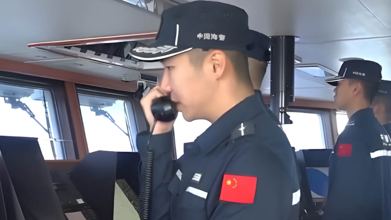 中国海警军装图片