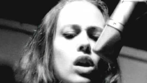 Fiona Apple《Shadowboxer》