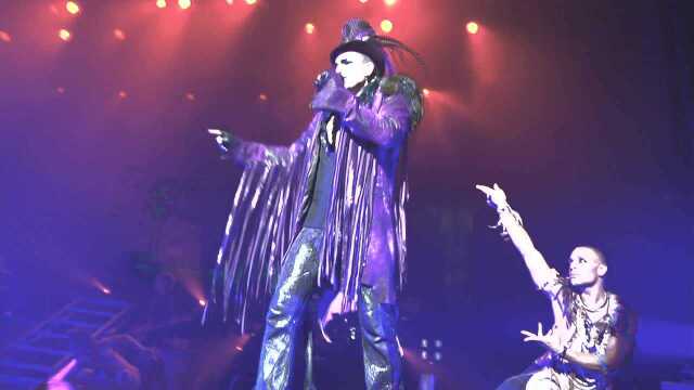 Voodoo (Glam Nation Live, Indianapolis, IN, 2010)