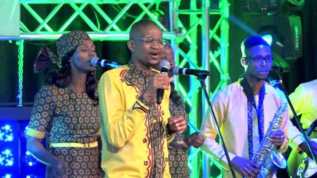 Yeku Musa (Live)