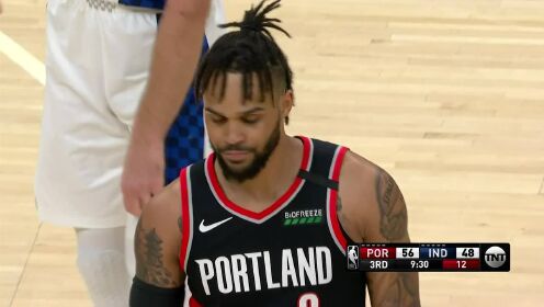 《NBA全场回放》【原声回放】开拓者vs步行者第3节 特纳血腥封盖