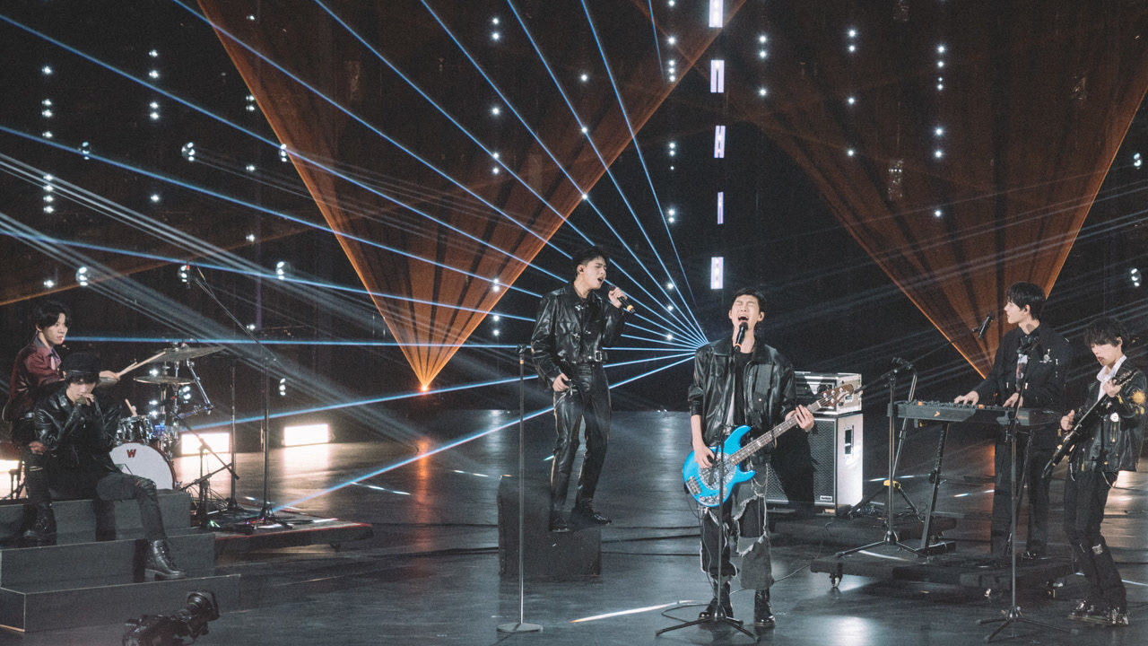 明日之子乐团季纯享气运联盟乐团焦迈奇回来