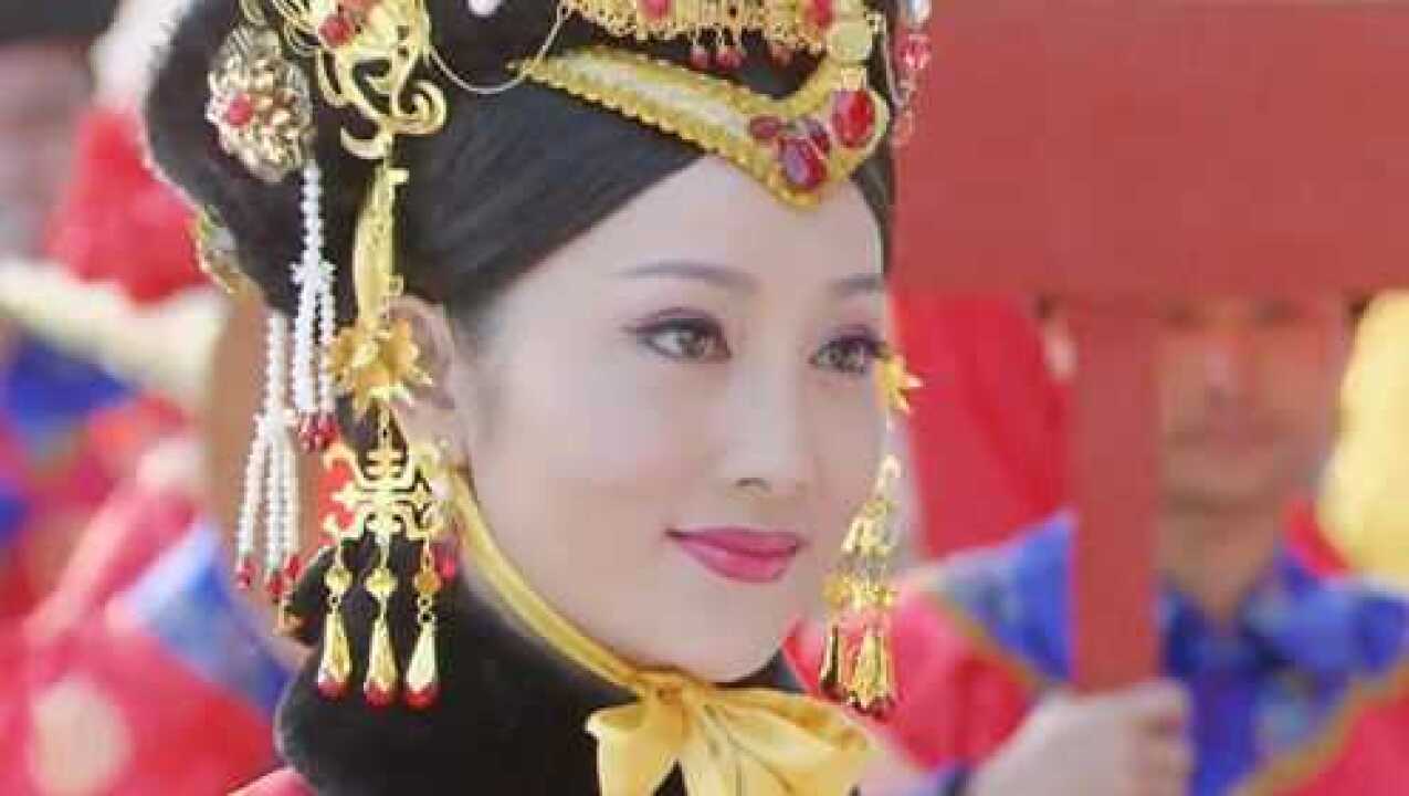 末代皇帝传奇精彩速看_《末代皇帝传奇》第11集02:婉容文绣初次见面,互相看不顺眼_高清1080P在线观看平台_腾讯视频