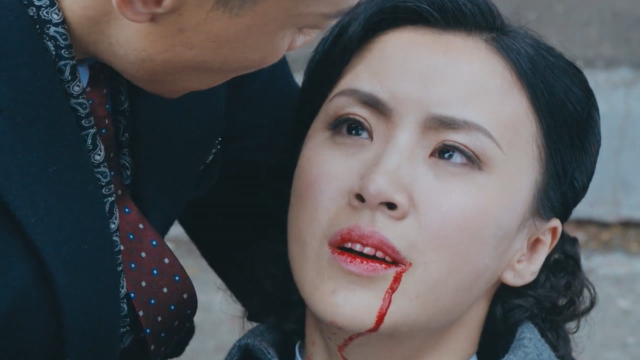 《觉醒》第47集01:童飞终于带人赶到了,可惜杜鹃已经救不回来了
