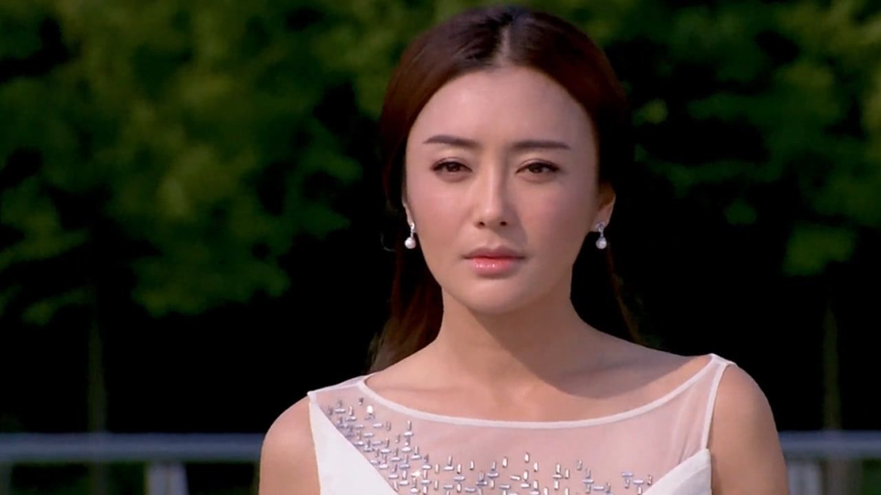 《非缘勿扰》第三十集03:刘琳穿着婚纱去找到陆西诺,刘琳答应了陆西诺