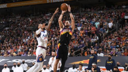 《NBA全场集锦》【球星】布克vs掘金集锦 18+10抢断反击一条龙暴扣