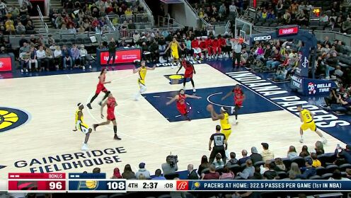 《NBA全场集锦》张手就是一支穿云箭 特纳三分命中步行者基本锁定胜局