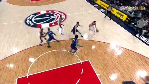 《NBA全场集锦》湖人出品必是精品！库兹马关键时刻连中三分稳局面