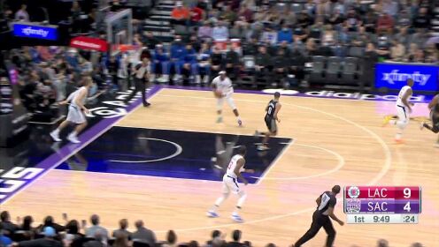 《NBA全场集锦》变向突破举重若轻 哈利伯顿高打板抛投轻松命中