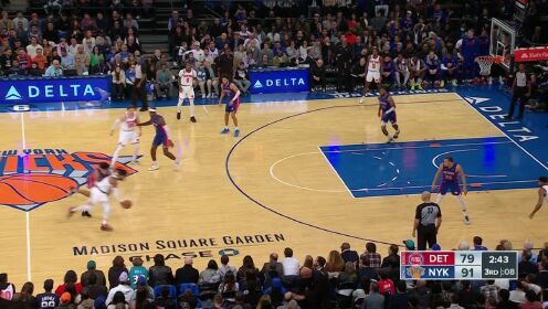 《NBA全场集锦》罗斯突破撕开防线 雷迪什长驱直入扣篮一马平川