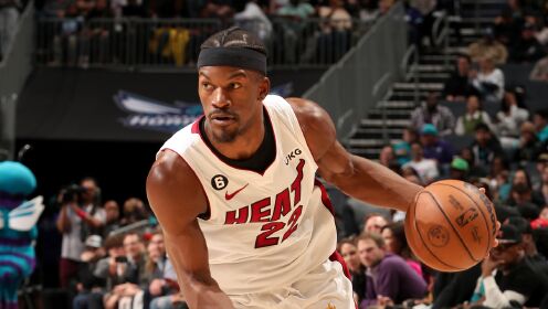 《NBA全场集锦》【球星】巴特勒vs黄蜂集锦 稳扎稳打全场得到28分