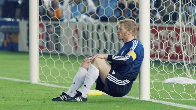 一失足千古恨!狮王卡恩02韩日世界杯决赛失误悔恨终生