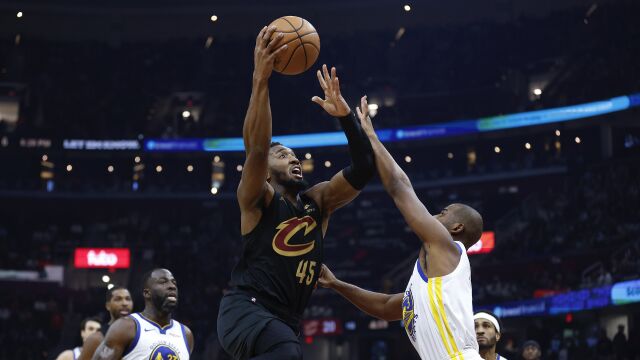 米切尔vs勇士集锦 延续上场手感拿下全场最高31分