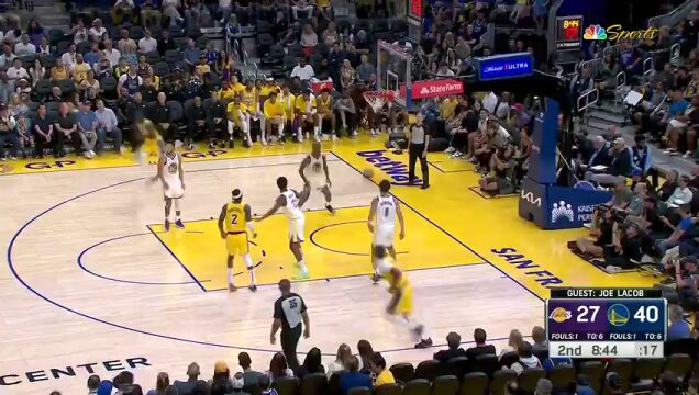 最重要的就是自信！浓眉连续命中两记三分手感火热