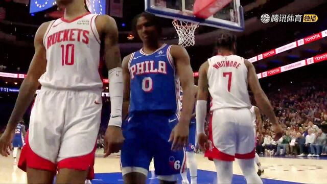 滞空小王子！马克西硬刚惠特摩尔打成2+1