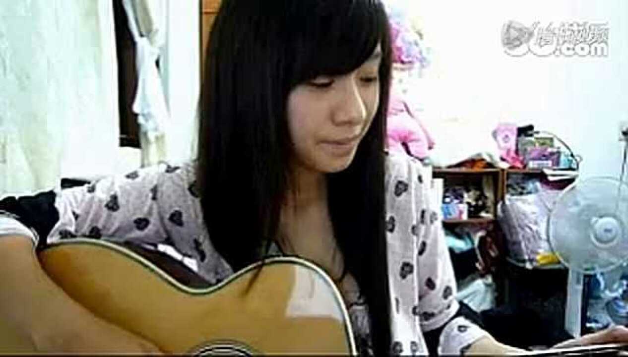 美女跳舞竟脱内衣_腾讯视频