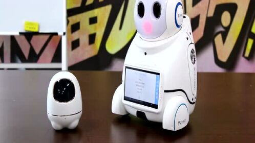 小悦机器人唱歌