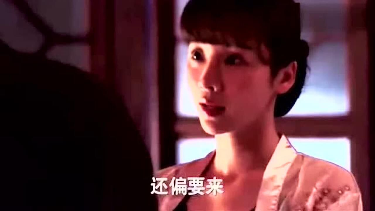 小伙恋上嫂子，跑进了漂亮嫂子的房间！_腾讯视频