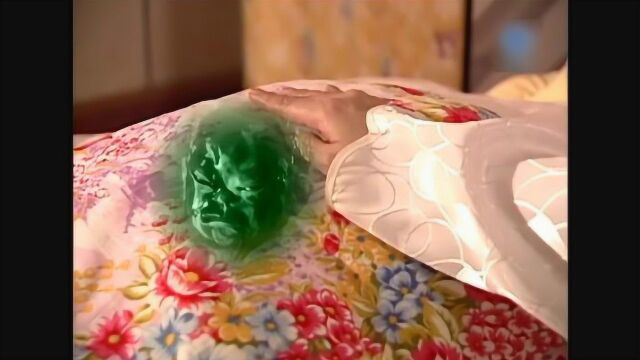 产妇肚子里怀的竟不是小孩,而是一个鬼胎!