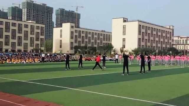 喀什特区高级中学田径运动会开幕式