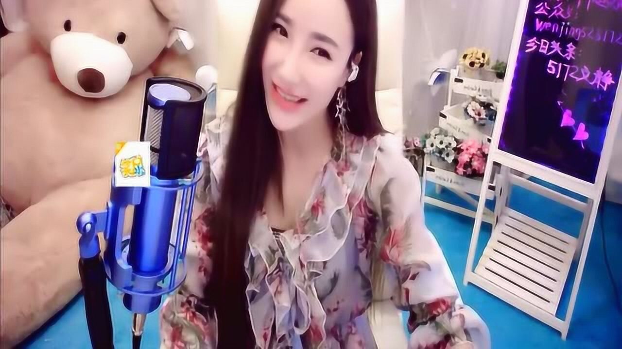本山传媒刘老根大舞台演员文静演唱乌兰图雅歌曲原香草