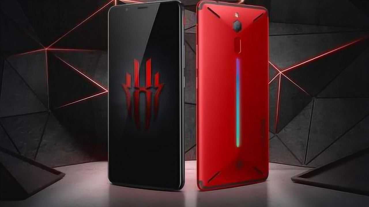 游戏手机开箱2999元的nubia红魔打开箱子一瞬间好酷炫哦