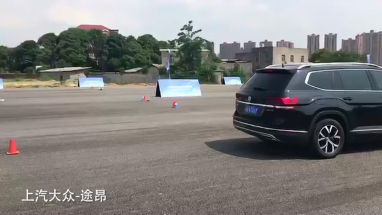 大指挥官途昂汉兰达麋鹿测试