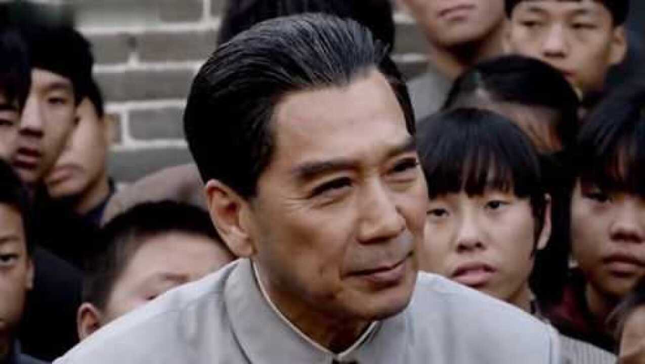 周总理:人民的好总理,鞠躬尽瘁死而后已,我们向伟人致敬!_腾讯视频